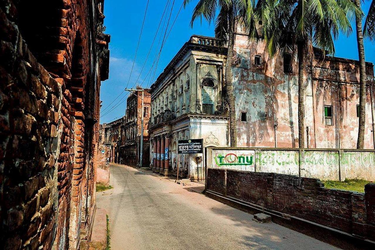 Hotel Uttara Dhaka Bagian luar foto